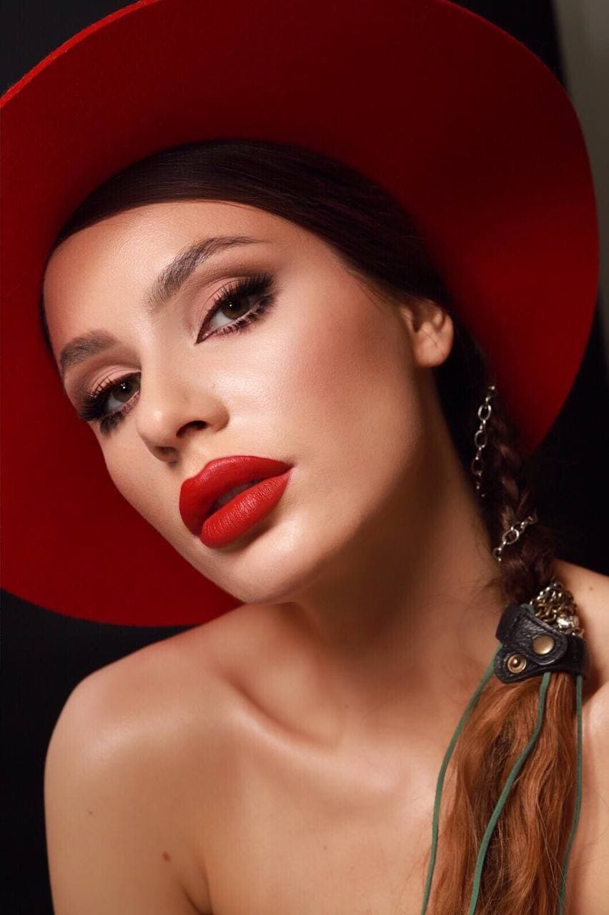 Ирина Черныш макияж